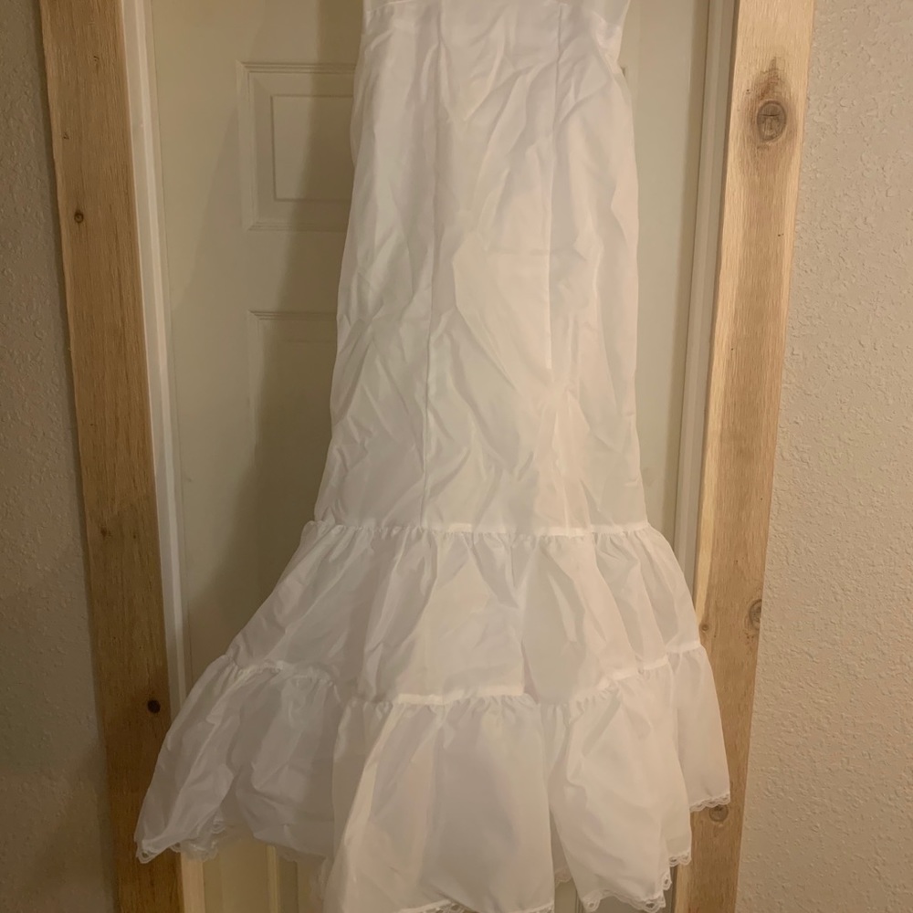 Wedding dress slip
